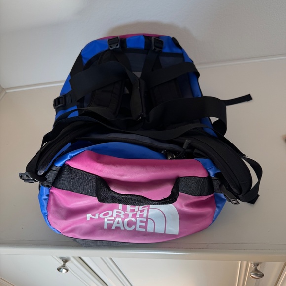 The North Face Base Camp Duffel Small - Picture 2 of 7